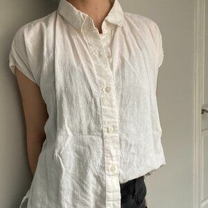 Uniqlo white short-sleeve button-down top